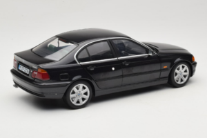 BMW 328i E46 Zwart UT Models 1:18 80439422373 Metaal — afbeelding 3 van 8
