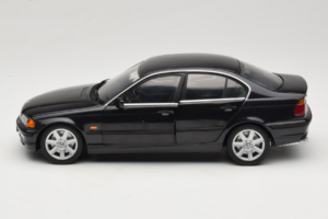 BMW 328i E46 Zwart UT Models 1:18 80439422373 Metaal — afbeelding 4 van 8