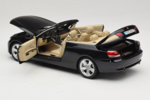 BMW 335i E93 Cabriolet Sapphire Black Kyosho 1:18 80430413375 Metaal — afbeelding 5 van 10