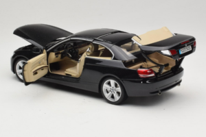 BMW 335i E93 Cabriolet Sapphire Black Kyosho 1:18 80430413375 Metaal — afbeelding 6 van 10