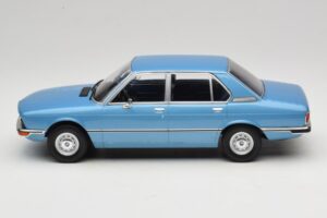 BMW 5 Series E12 Blauw MCG 1:18 MCG18541 Metaal — afbeelding 3 van 6
