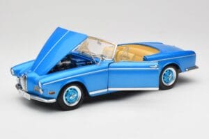 BMW 503 Cabriolet Riviera Blue Revell 1:18 08843 Metaal — afbeelding 2 van 9