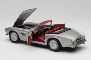 BMW 507 Cabriolet Zilver Revell 1:18 8829 Metaal — afbeelding 5 van 8