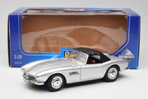BMW 507 Zilver Revell 1:18 9034 Metaal — afbeelding 8 van 8
