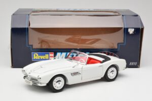 BMW 507 Touring Sport Feather White Revell 1:18 8810 Metaal — afbeelding 8 van 8