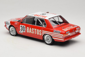 BMW 528i E28 #30 D. Quester / A. Hahne / E. Joosen 24 Hours of Spa Winner 1982 IXO 1:18 18RMC182A Metaal — afbeelding 5 van 6