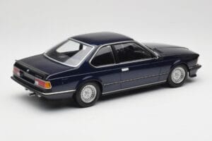BMW 635 CSi E24 Blue Metallic Minichamps 1:18 155028101 Metaal — afbeelding 2 van 6