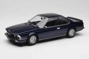 BMW 635 CSi E24 Blue Metallic Minichamps 1:18 155028101 Metaal