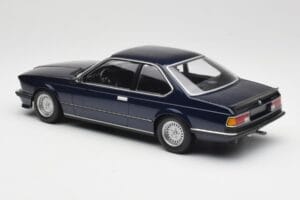 BMW 635 CSi E24 Blue Metallic Minichamps 1:18 155028101 Metaal — afbeelding 5 van 6