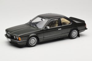BMW 635 CSi E24 Malachit Green Metallic AUTOart 1:18 70522 Metaal