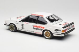 BMW 635CSi E24 Team Schnitzer Eterna #30 S. Bellof / S. Danner ETCC 1984 Minichamps 1:18 155832530 Metaal — afbeelding 5 van 6