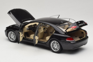 BMW 760Li E66 Individual Zwart Kyosho 1:18 08573RB Metaal — afbeelding 5 van 8