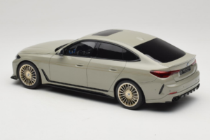 BMW Alpina B4 G26 GT Fashion Grey GT Spirit 1:18 GT541 Hars — afbeelding 5 van 6
