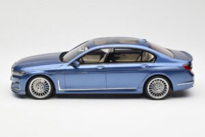 BMW Alpina B7 G12 Blauw GT Spirit 1:18 GT465 Hars — afbeelding 3 van 6