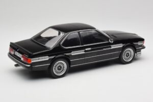 BMW Alpina B7 Turbo E24 Diamond Black MCG 1:18 MCG18235 Metaal — afbeelding 2 van 6