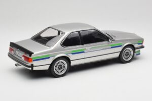 BMW Alpina B7 Turbo E24 Polaris Silver MCG 1:18 MCG18234 Metaal — afbeelding 2 van 6