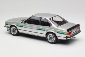 BMW Alpina B7 Turbo E24 Polaris Silver MCG 1:18 MCG18234 Metaal — afbeelding 5 van 6