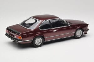 BMW 635 CSi E24 Karmesinrot Metallic Minichamps 1:18 155028105 Metaal — afbeelding 2 van 6
