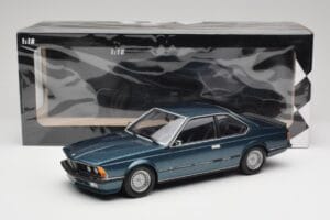 BMW 635 CSi E24 Petrol Blue Metallic Minichamps 1:18 155028108 Metaal — afbeelding 6 van 6