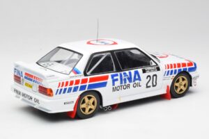 BMW E30 M3 #20 M. Duez / A. Lopes 1000 Lakes Rally 1989 IXO 1:18 18RMC132 Metaal — afbeelding 2 van 6