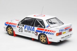 BMW E30 M3 #20 M. Duez / A. Lopes 1000 Lakes Rally 1989 IXO 1:18 18RMC132 Metaal — afbeelding 5 van 6