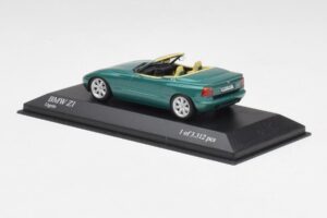 BMW Z1 E30 Brits Racegroen Minichamps 1:43 400020100 Metaal — afbeelding 3 van 4