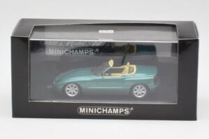 BMW Z1 E30 Brits Racegroen Minichamps 1:43 400020100 Metaal — afbeelding 4 van 4
