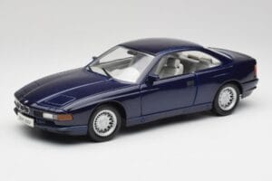 BMW E31 850i Mauritius Blauw Maisto 1:18 438813100299 Metaal