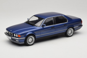 BMW Alpina B11 E32 3.5 Metallic Blue MCG 1:18 MCG18232 Metaal