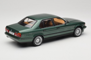 BMW Alpina B11 E32 3.5 Metallic Green MCG 1:18 MCG18233 Metaal — afbeelding 2 van 6