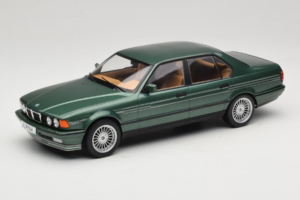 BMW Alpina B11 E32 3.5 Metallic Green MCG 1:18 MCG18233 Metaal