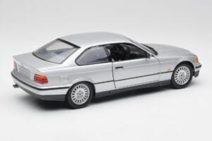 BMW 3 Series E36 Coupe Zilver UT Models 1:18 180023321 Metaal — afbeelding 3 van 8
