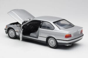 BMW 3 Series E36 Coupe Zilver UT Models 1:18 180023321 Metaal — afbeelding 5 van 8
