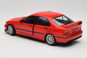 BMW 318is E36 Hellrot UT Models 1:18 180024302-R1 Metaal — afbeelding 7 van 8