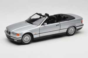 BMW 3 Series E36 Cabriolet Zilver UT Models 1:18 BMW008 Metaal