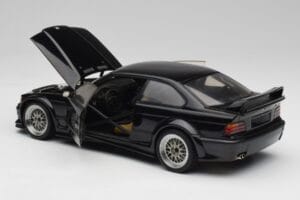 BMW E36 M3 GTR Street Cosmos Zwart UT Models 1:18 20481 Metaal — afbeelding 5 van 8