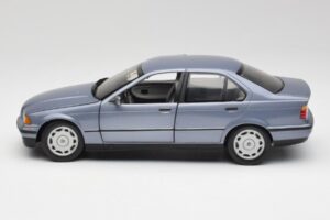 BMW 3-Series E36 Avus Blauw UT Models 1:18 180023300 Metaal — afbeelding 4 van 8