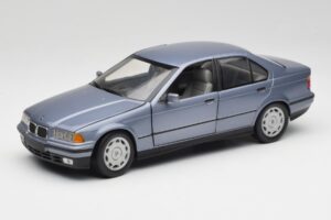 BMW 3-Series E36 Avus Blauw UT Models 1:18 180023300 Metaal