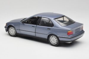 BMW 3-Series E36 Avus Blauw UT Models 1:18 180023300 Metaal — afbeelding 7 van 8