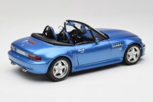 BMW Z3 E36 M Roadster Estoril Blue Bburago 1:18 3349-M1 Metaal — afbeelding 3 van 8