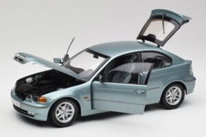 BMW 325Ti E46 Compact Lichtblauw Metallic Kyosho 1:18 80430024439 Metaal — afbeelding 2 van 8