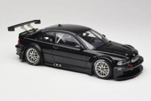 BMW M3 GTR E46 Plain Body Jet Zwart AUTOart 1:18 80447 Metaal — afbeelding 4 van 6