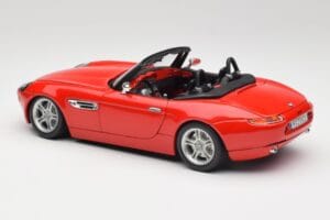 BMW Z8 E52 Rood Bburago 1:18 Z8001 Metaal — afbeelding 7 van 8
