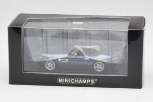 BMW Z8 E52 Topaas Blauw Minichamps 1:43 431028740 Metaal — afbeelding 5 van 5