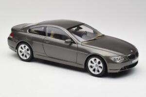 BMW 6 E63 Coupe Licht Brons Kyosho 1:18 80430153283 Metaal — afbeelding 6 van 8