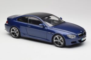 BMW M6 E63 Blauw Kyosho 1:18 80430413351 Metaal — afbeelding 6 van 8