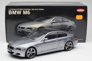 BMW M6 E63 Silver Grijs Kyosho 1:18 08703GR Metaal — afbeelding 8 van 8