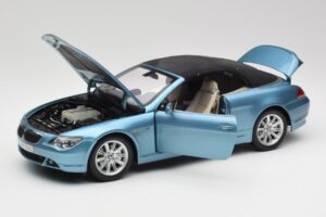 BMW 6 E64 Cabriolet Lichtblauw Kyosho 1:18 80430153440 Metaal — afbeelding 2 van 8