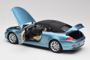 BMW 6 E64 Cabriolet Lichtblauw Kyosho 1:18 80430153440 Metaal — afbeelding 5 van 8
