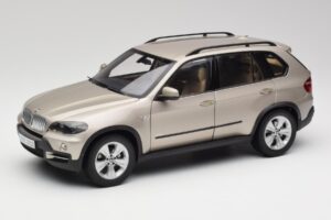 BMW X5 E70 4.8i Platinum Brons Metallic Kyosho 1:18 80430413413 Metaal